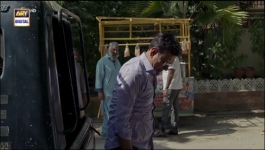 Kaisi Teri Khudgharzi - Episode 03 - 25th May 2022